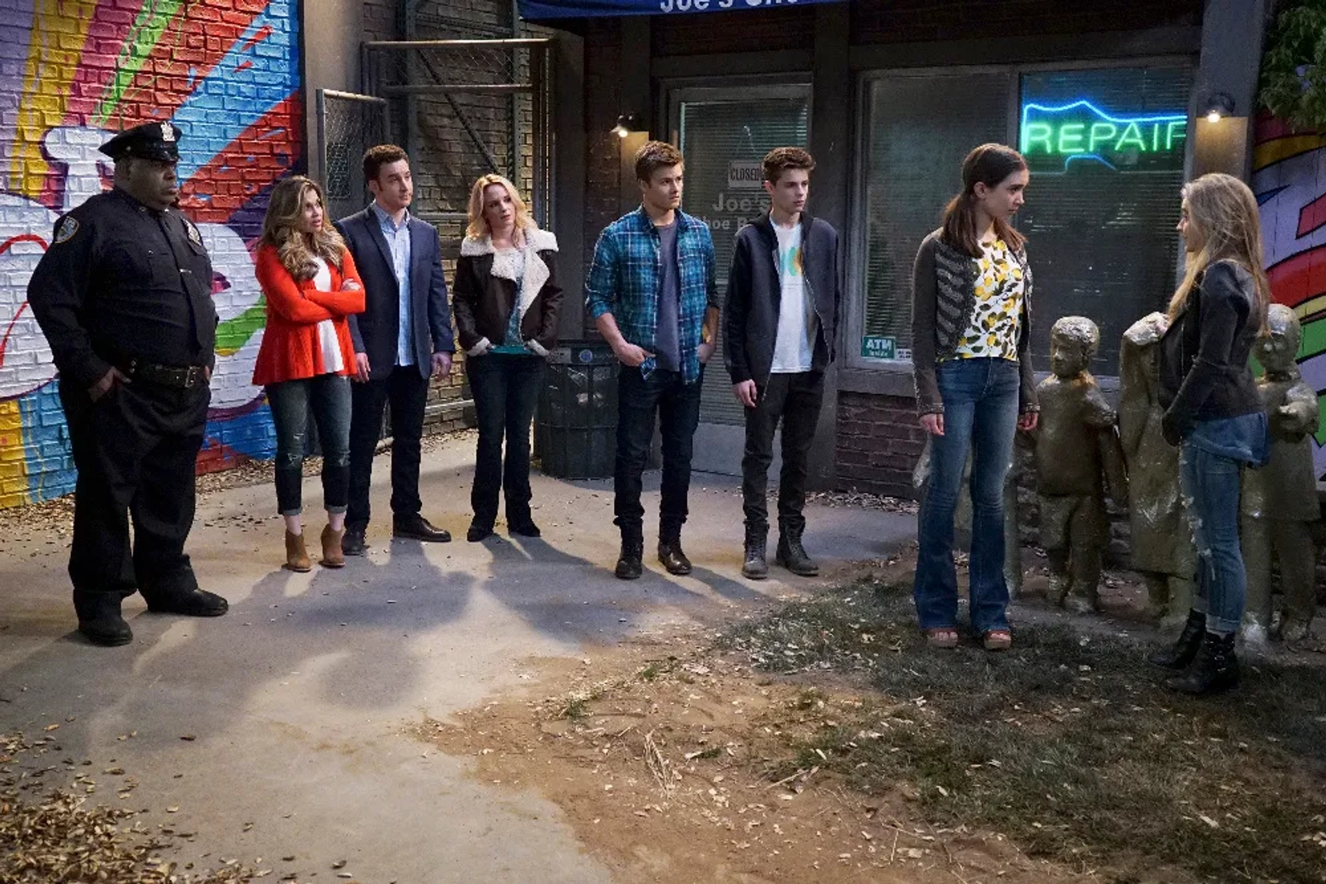 Reginald VelJohnson, Danielle Fishel, Ben Savage, Cheryl Texiera, Rowan Blanchard, Sabrina Carpenter, Corey Fogelmanis, and Peyton Meyer in Girl Meets World (2014)