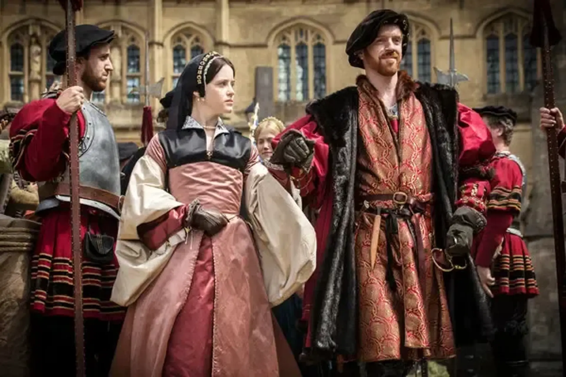 سریال تالار گرگ (Wolf Hall 2015)