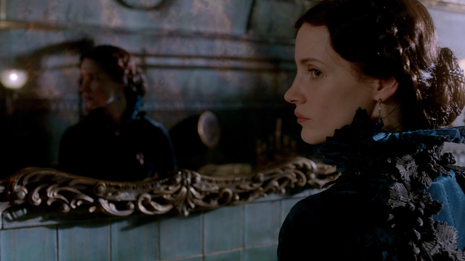 Jessica Chastain in Crimson Peak (2015)