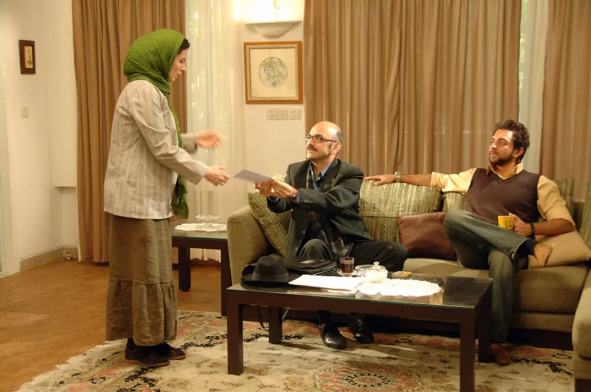 Leila Hatami, Bahram Radan, and Habib Rezaei in Penniless (2009)