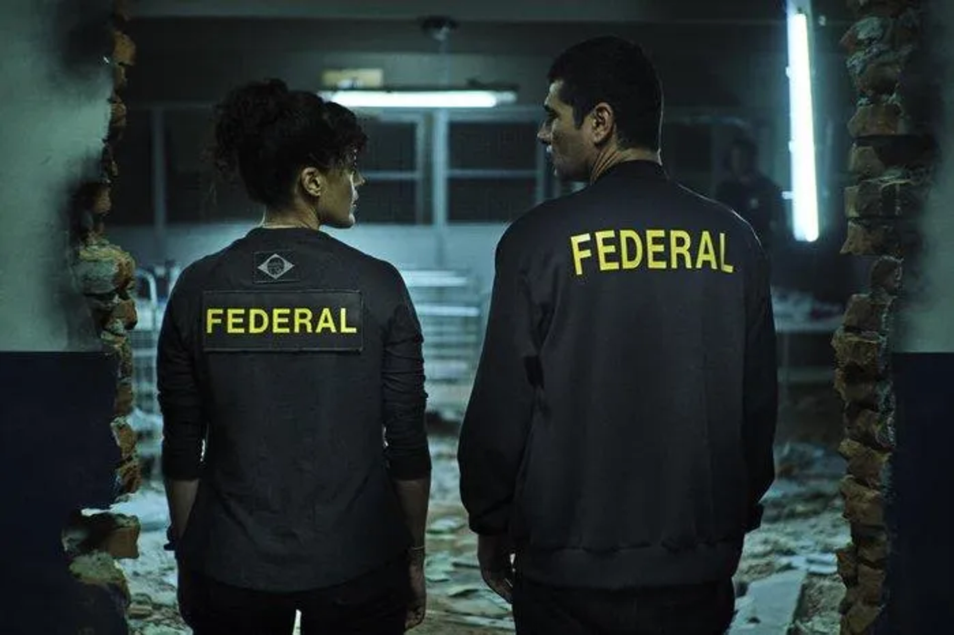 Rômulo Braga and Maeve Jinkings in Criminal Code (2023)