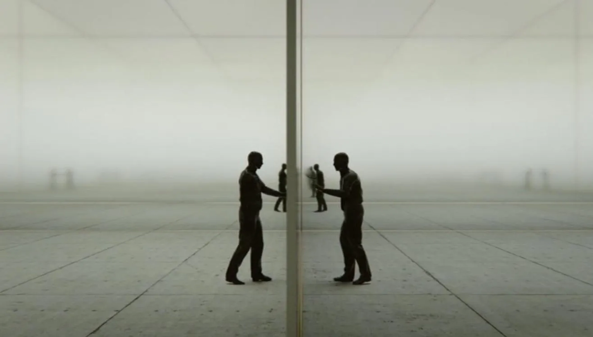 سریال همتا (Counterpart 2017)