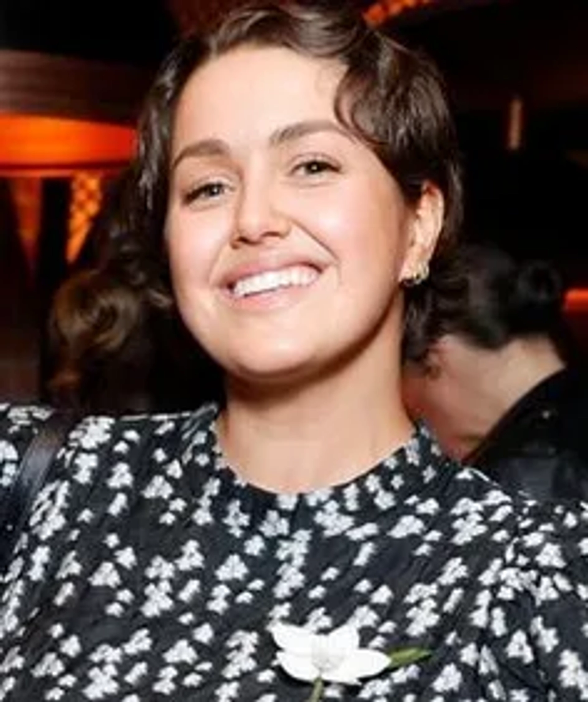 اشرا  کلی بلو