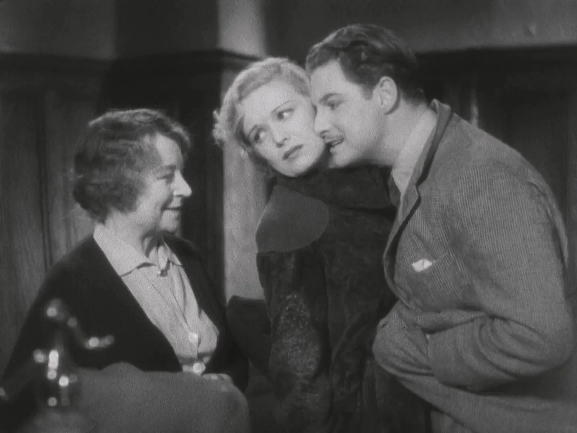 Madeleine Carroll, Robert Donat, and Hilda Trevelyan in The 39 Steps (1935)