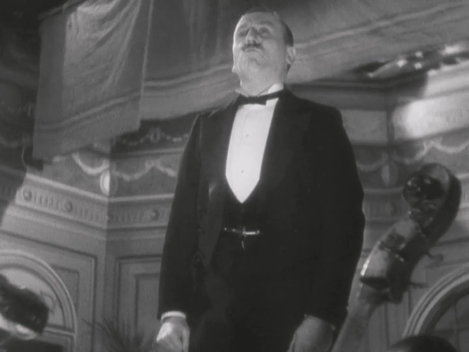 Wylie Watson in The 39 Steps (1935)