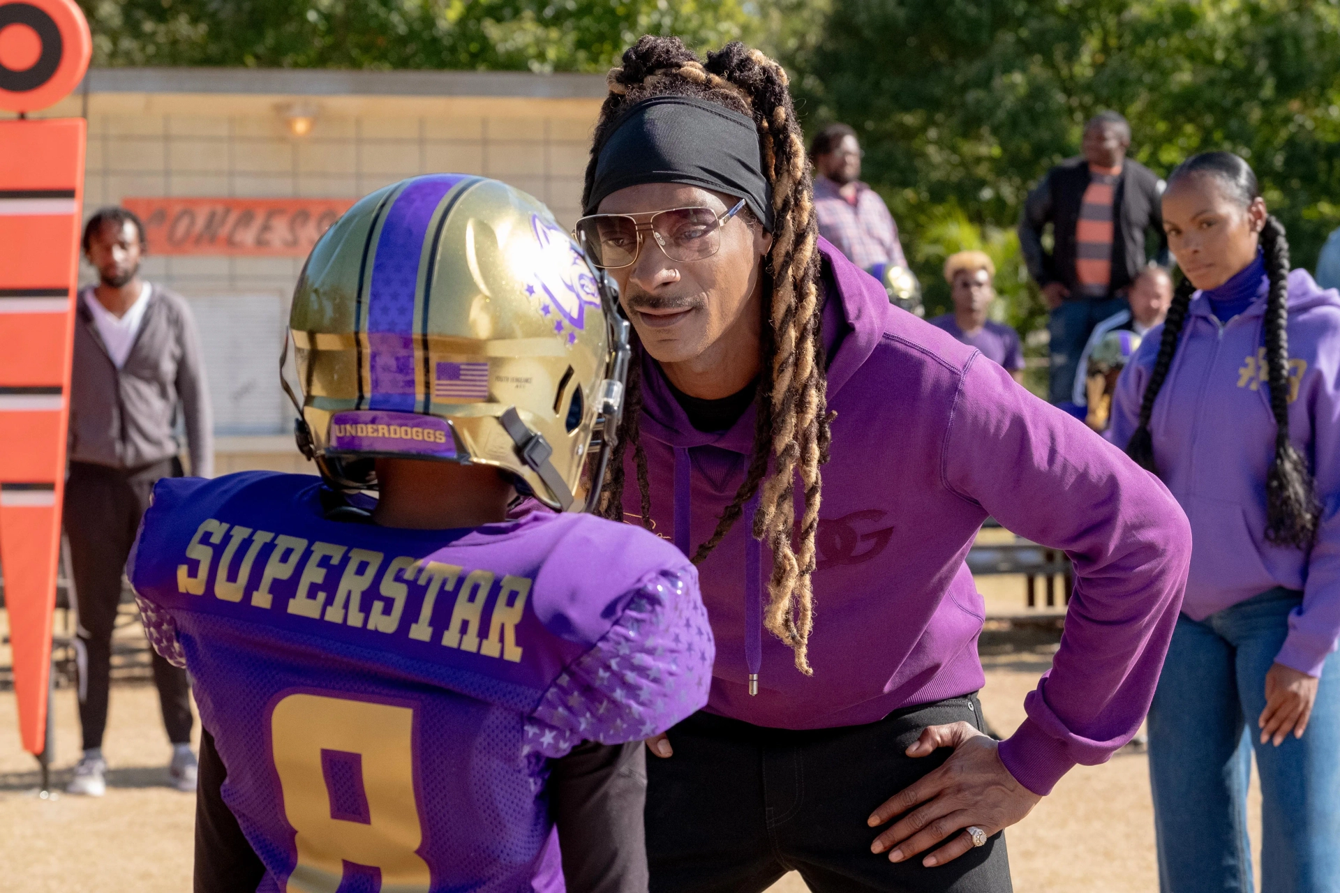 Snoop Dogg and Tika Sumpter in The Underdoggs (2024)