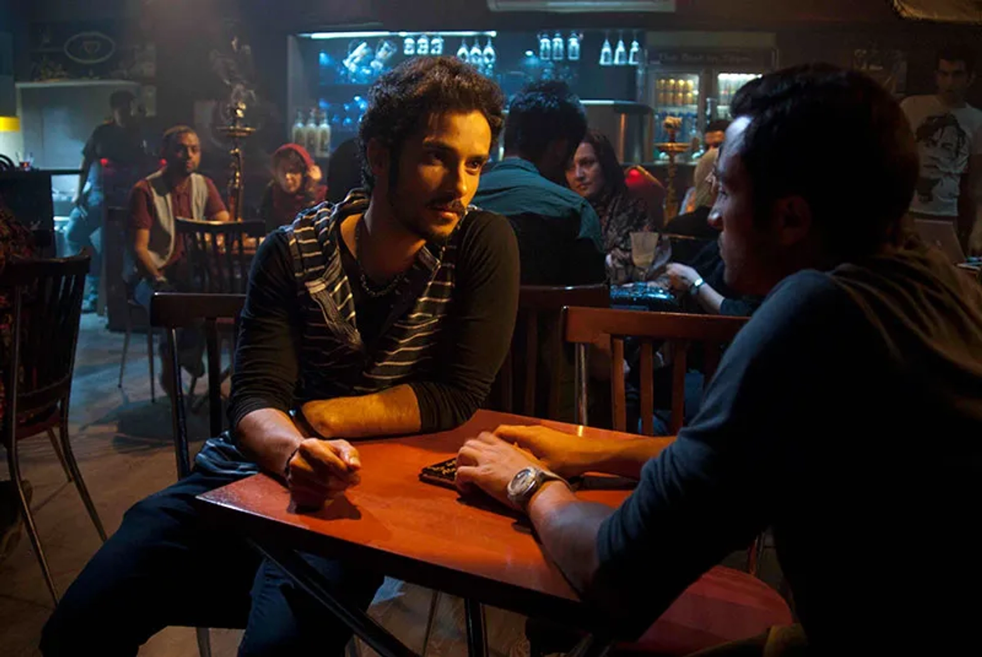 فیلم رخ دیوانه 1393