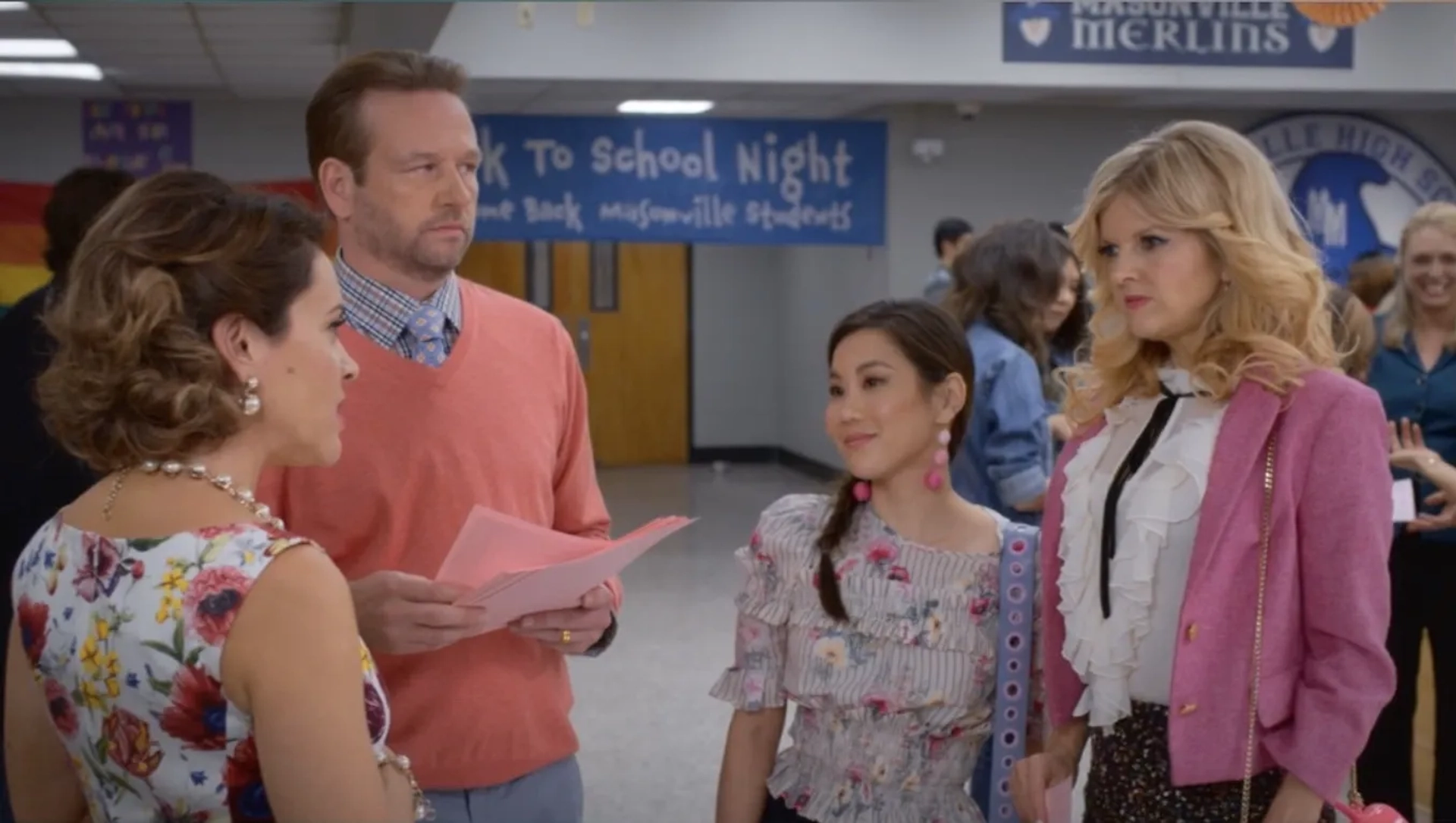 Alyssa Milano, Arden Myrin, Dallas Roberts, and Irene Choi in Insatiable (2018)