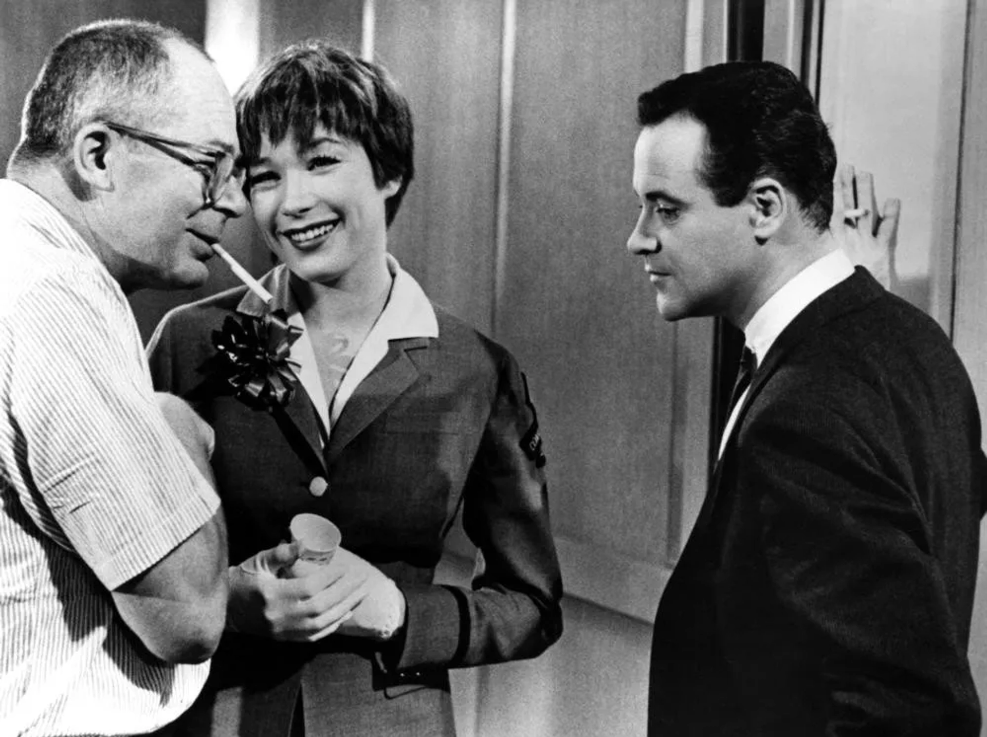 Jack Lemmon, Shirley MacLaine, and Billy Wilder in The Apartment (1960)