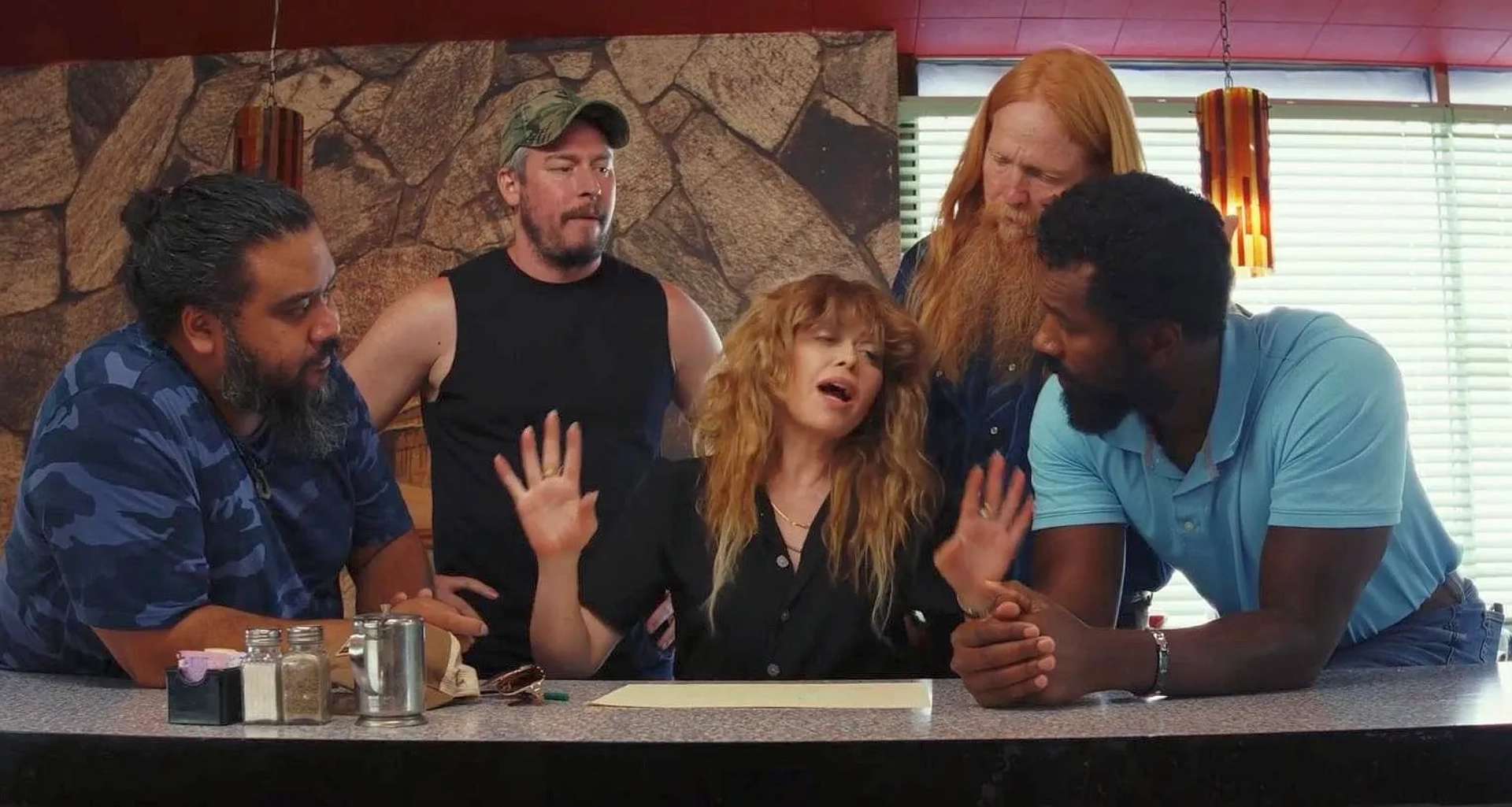 Natasha Lyonne, Tank Jones, Zach Rose, Roy Ward, and Sale Taylor in Poker Face (2023)