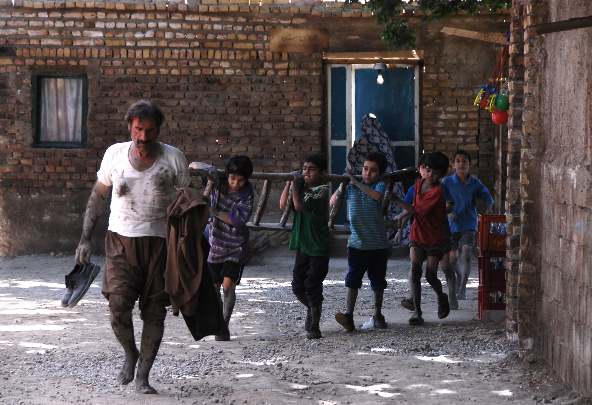 فیلم آواز گنجشک‌ ها 1386