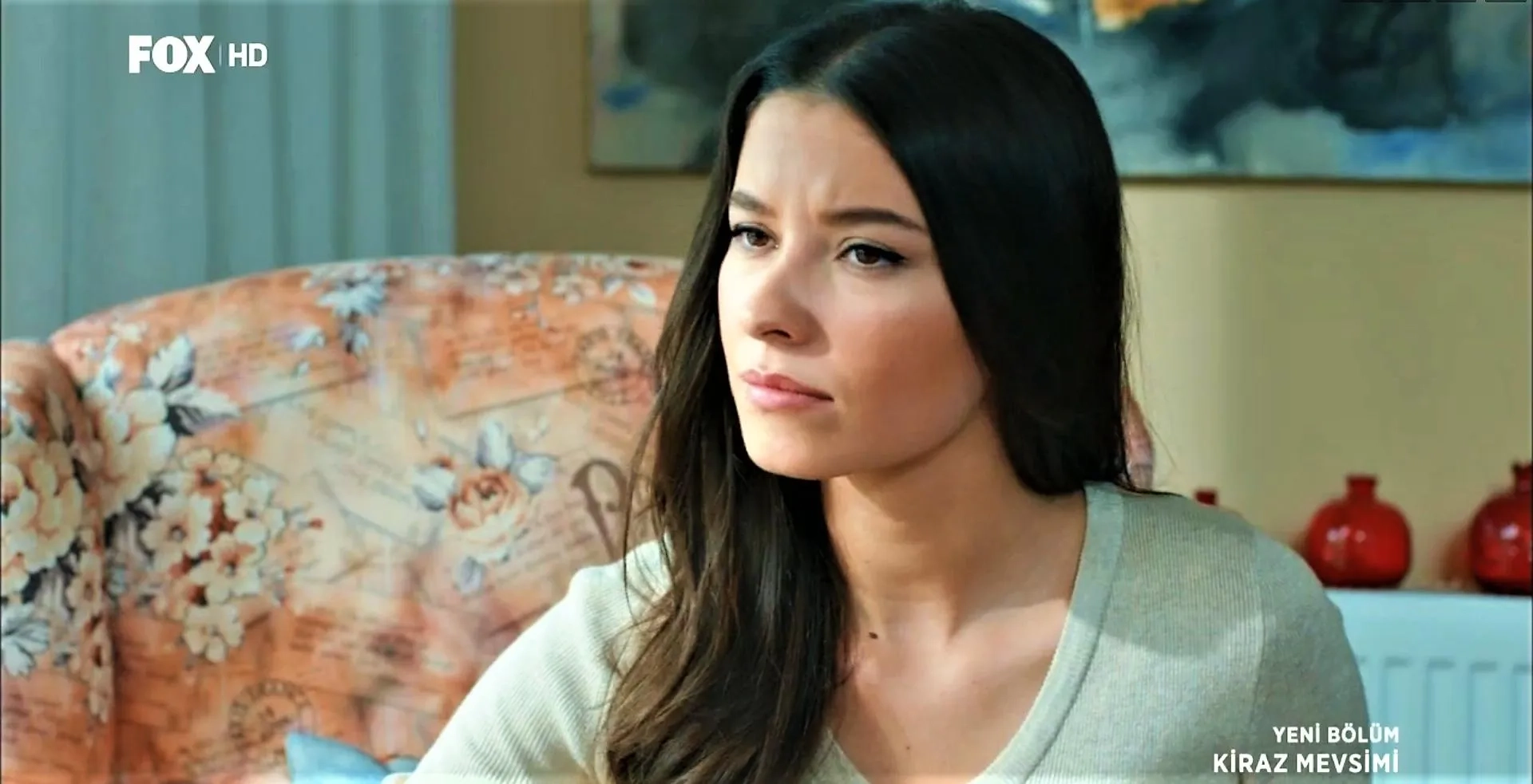 Açelya Özcan in Cherry Season (2014)