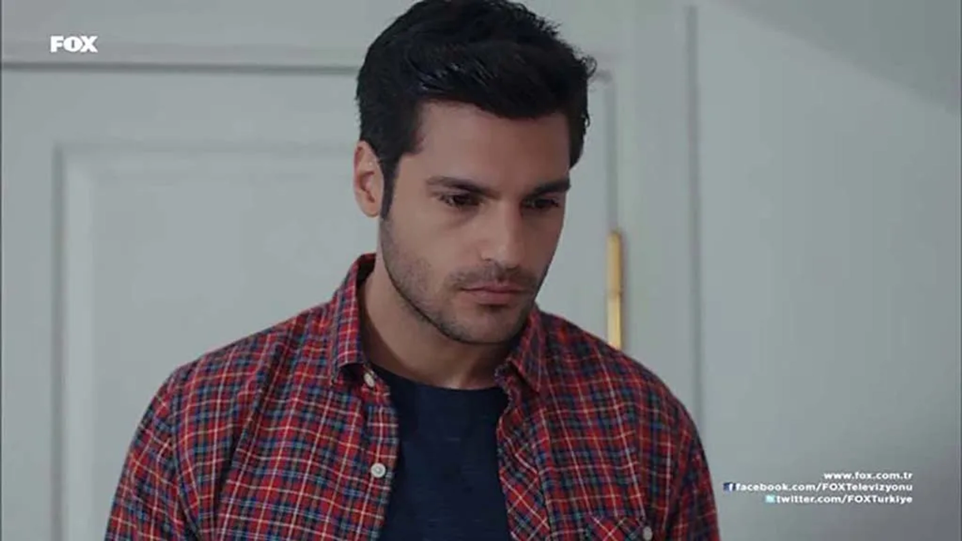 Serkan Çayoglu in Cherry Season (2014)