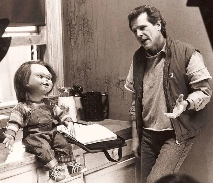 Brad Dourif and Tom Holland in Child's Play (1988)