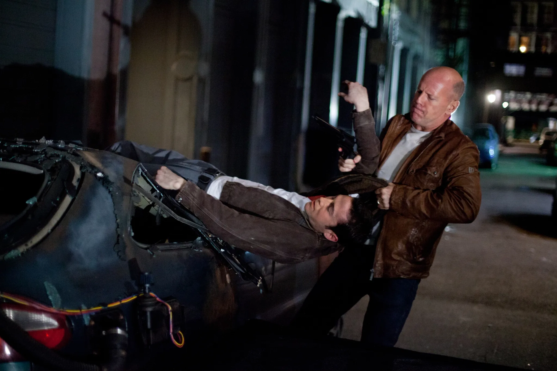 فیلم لوپر (Looper 2012)