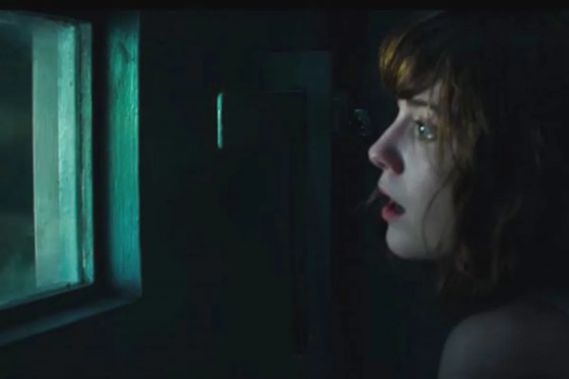 Mary Elizabeth Winstead in 10 Cloverfield Lane (2016)