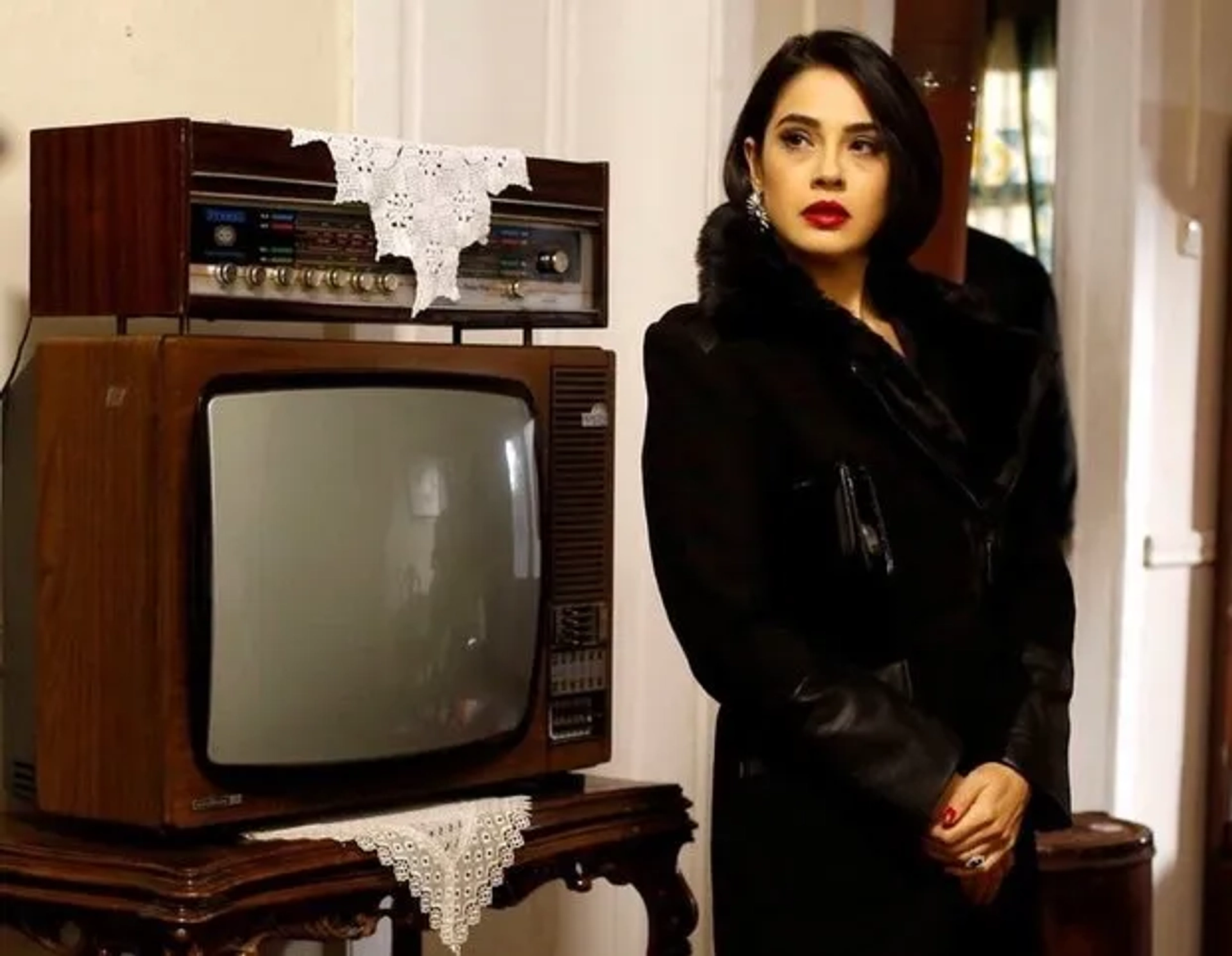 Funda Eryigit in Karadayi (2012)