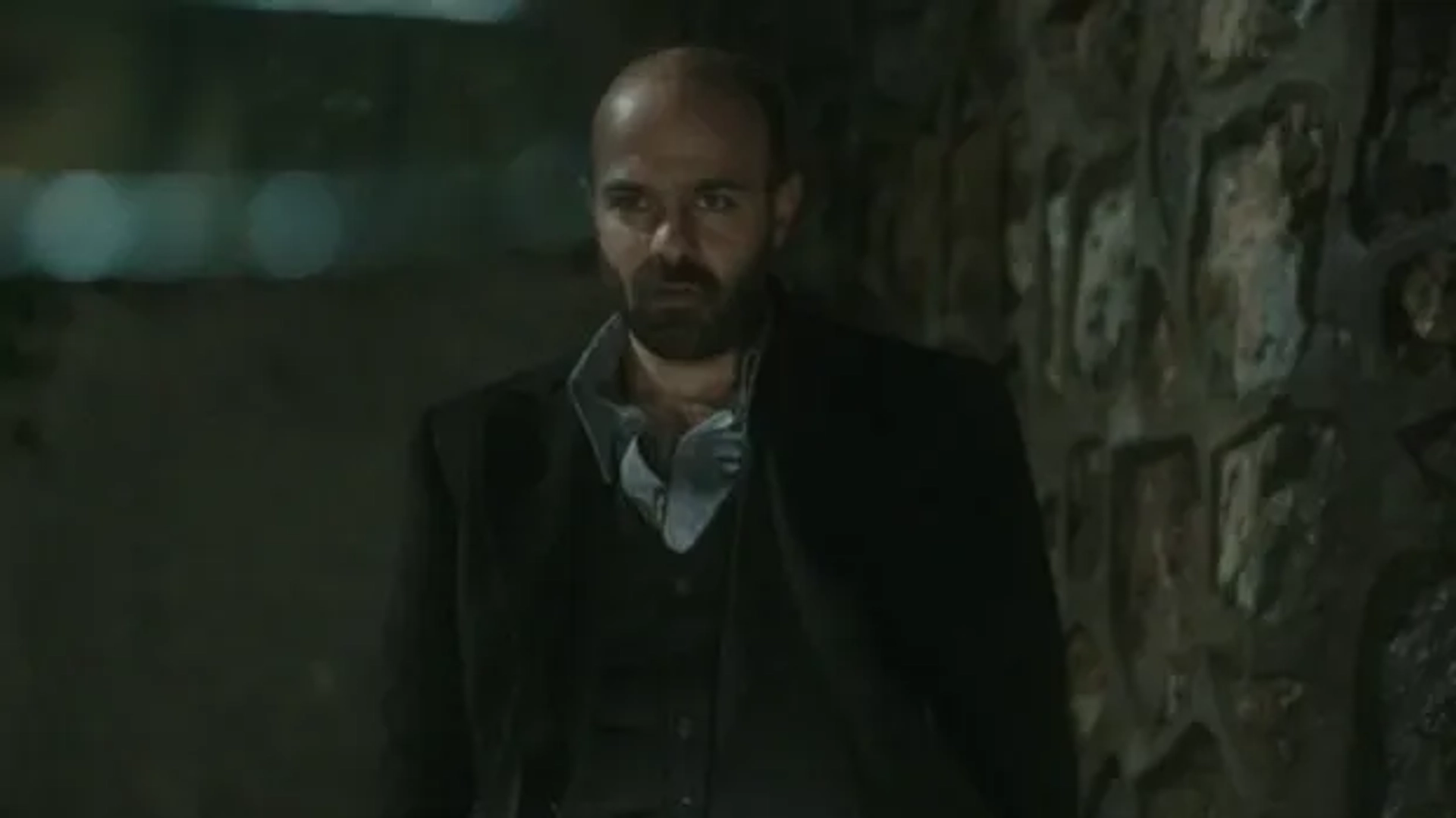 Erkan Avci in Karadayi (2012)