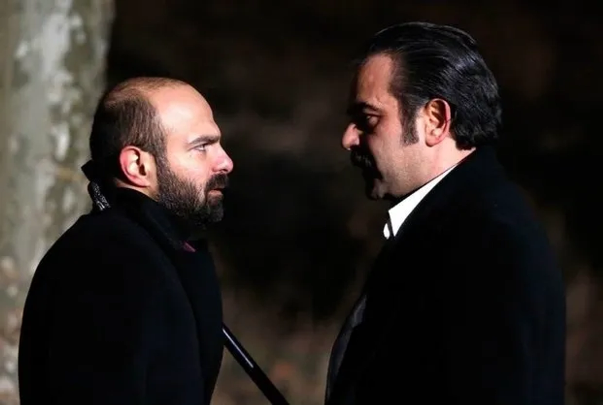 Yurdaer Okur and Erkan Avci in Karadayi (2012)