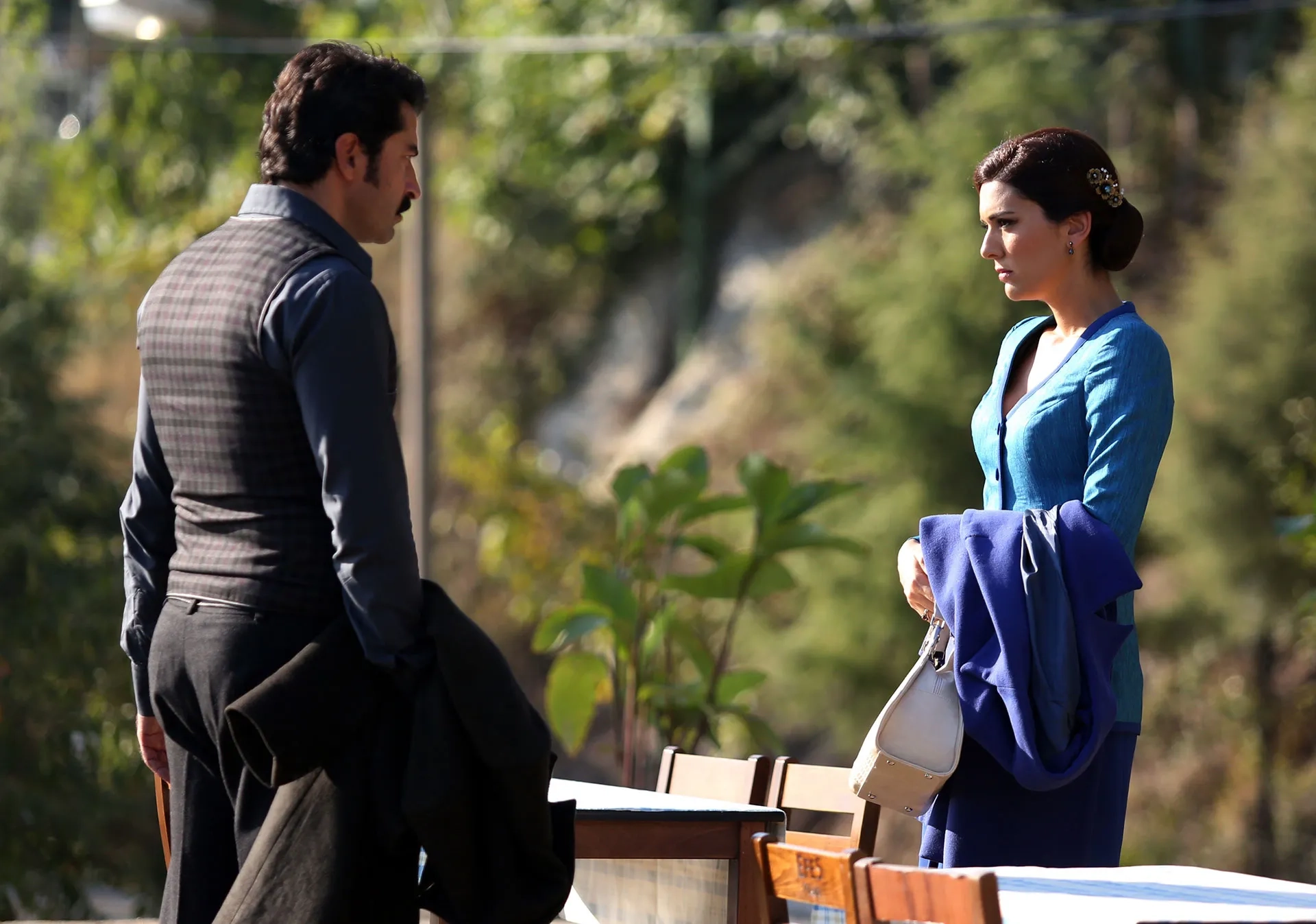 Kenan Imirzalioglu and Bergüzar Korel in Karadayi (2012)