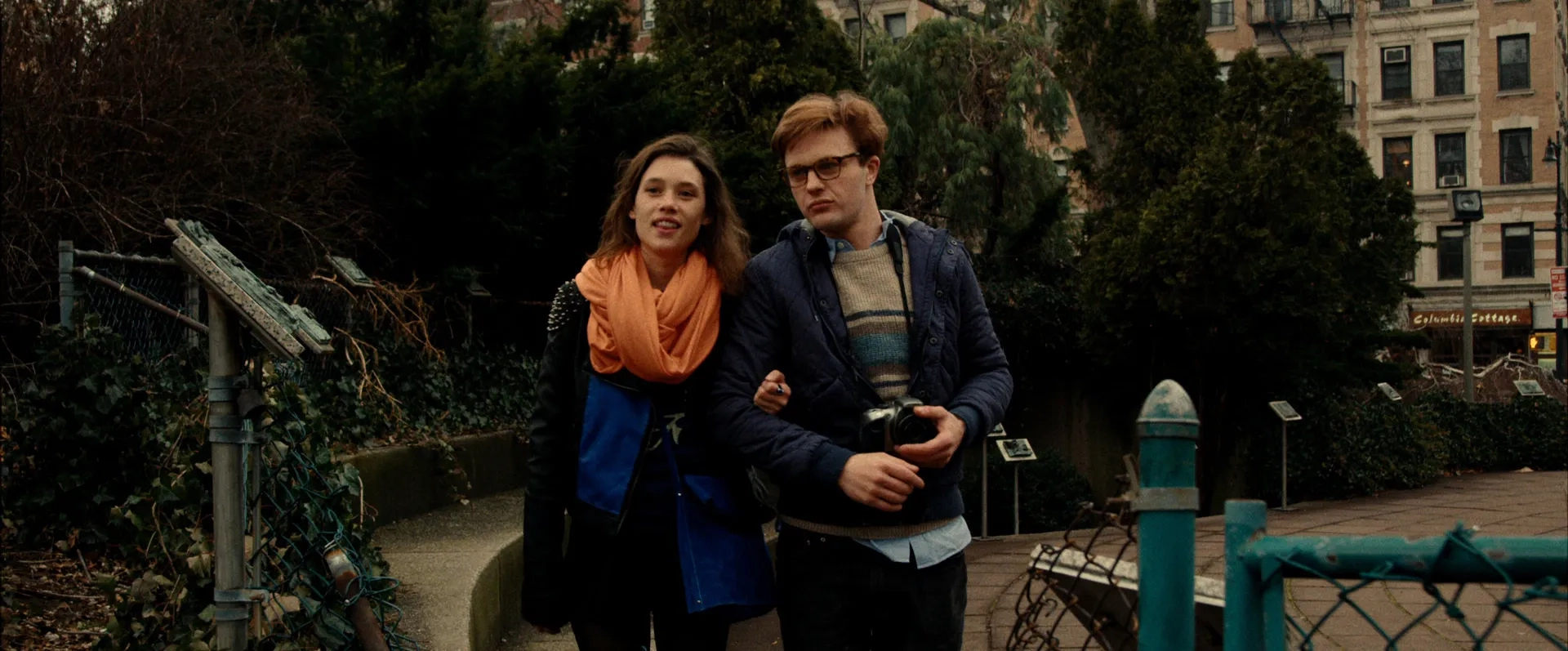 Michael Pitt and Astrid Bergès-Frisbey in I Origins (2014)