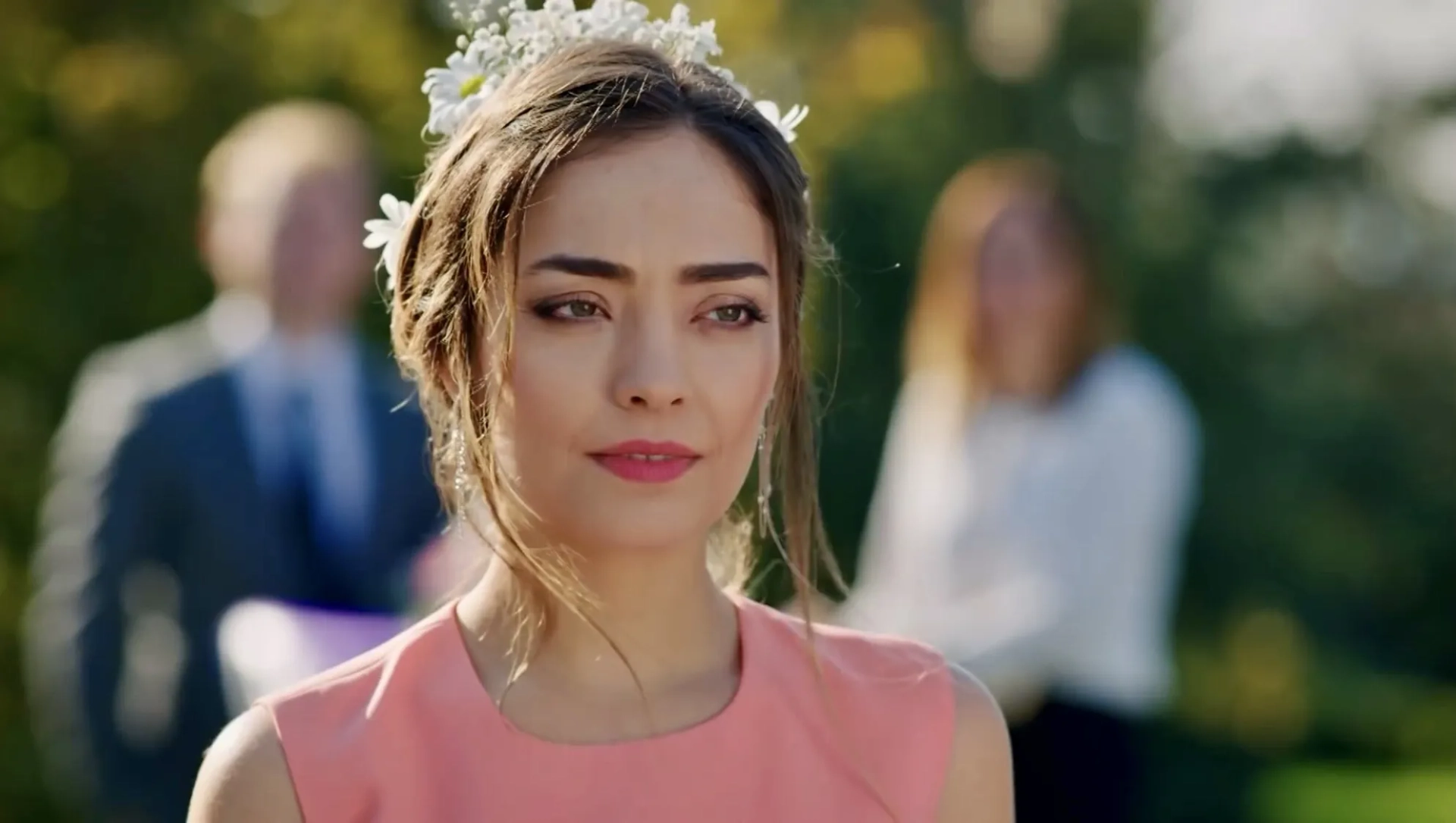 Zeynep Tugçe Bayat in Çilek Kokusu (2015)