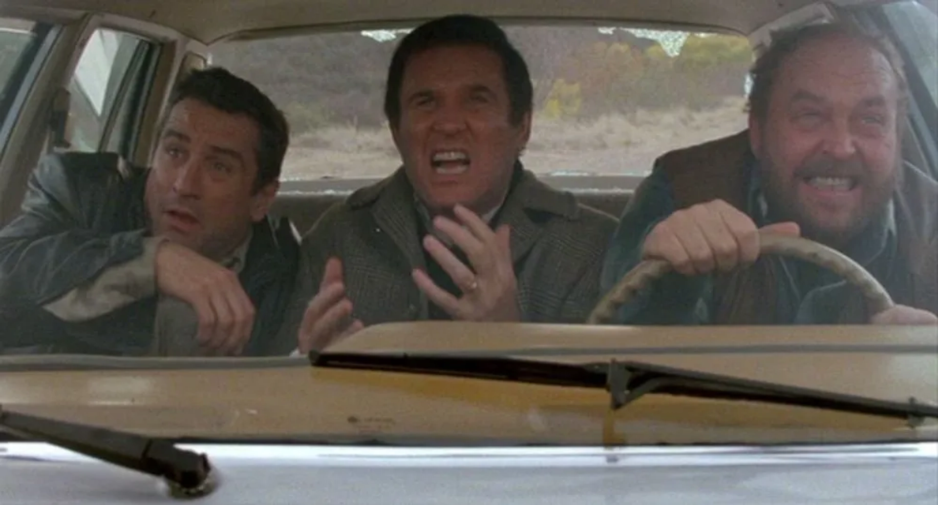 Robert De Niro, Charles Grodin, and John Ashton in Midnight Run (1988)