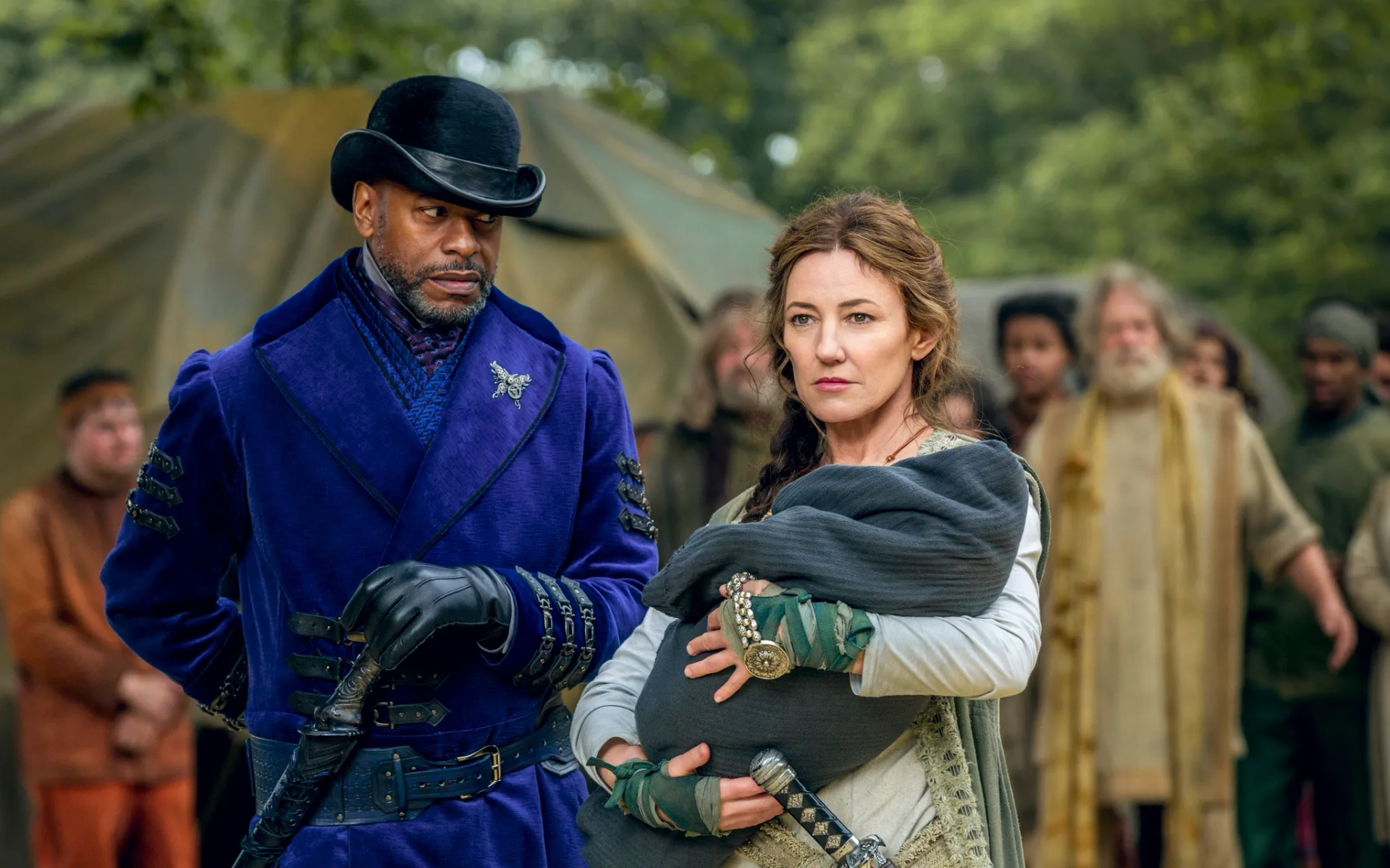 Sherman Augustus and Orla Brady in Into the Badlands (2015)