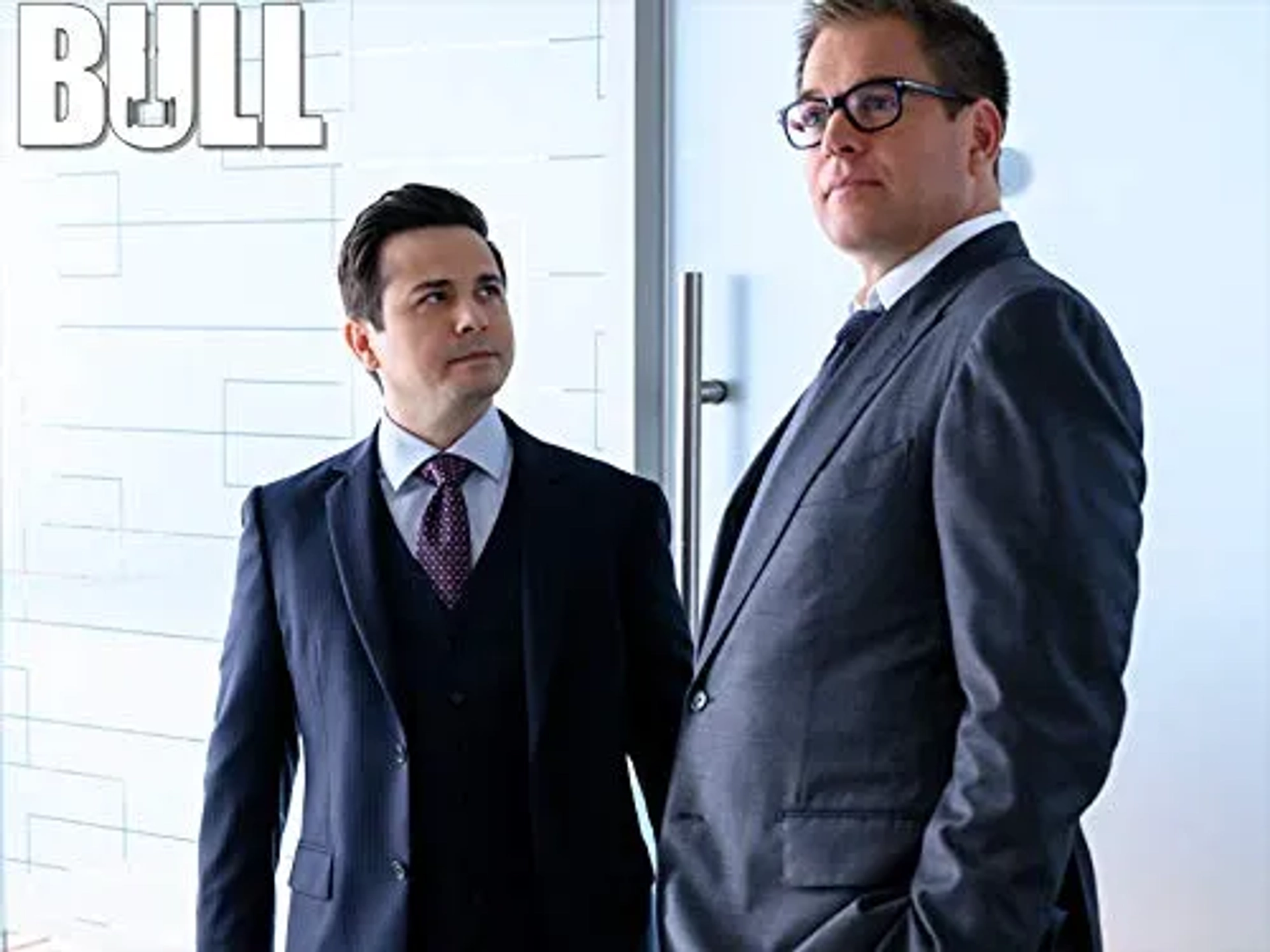 Freddy Rodríguez and Michael Weatherly in Bull: Fantastica Voyage (2019)