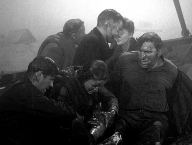 Tallulah Bankhead, William Bendix, Hume Cronyn, Mary Anderson, John Hodiak, and Henry Hull in Lifeboat (1944)