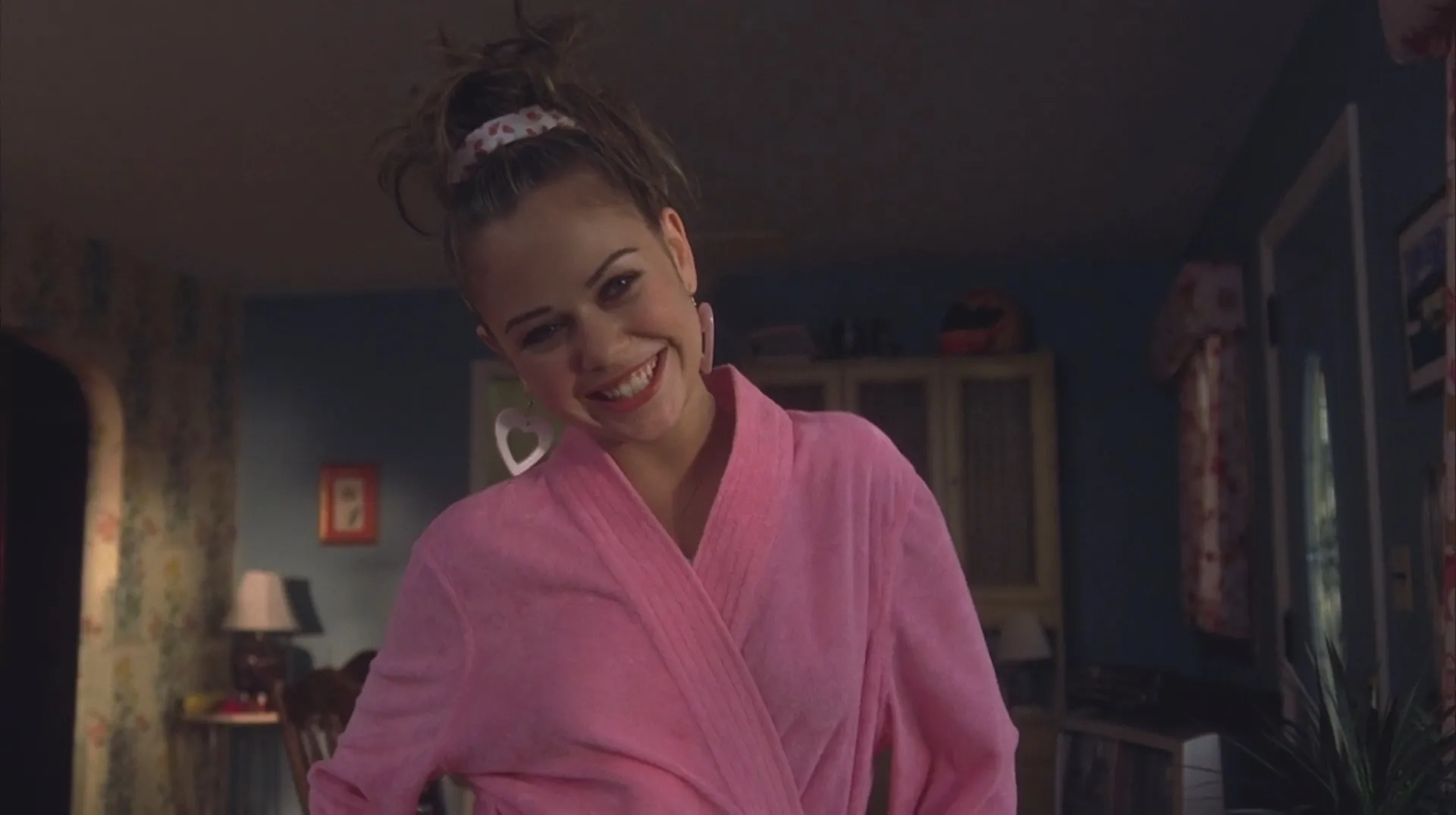 Alexis Dziena in Broken Flowers (2005)