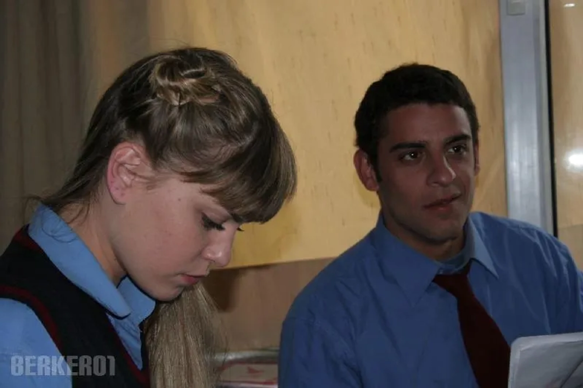 Daghan Külegeç and Asli Enver in Daydreaming (2007)