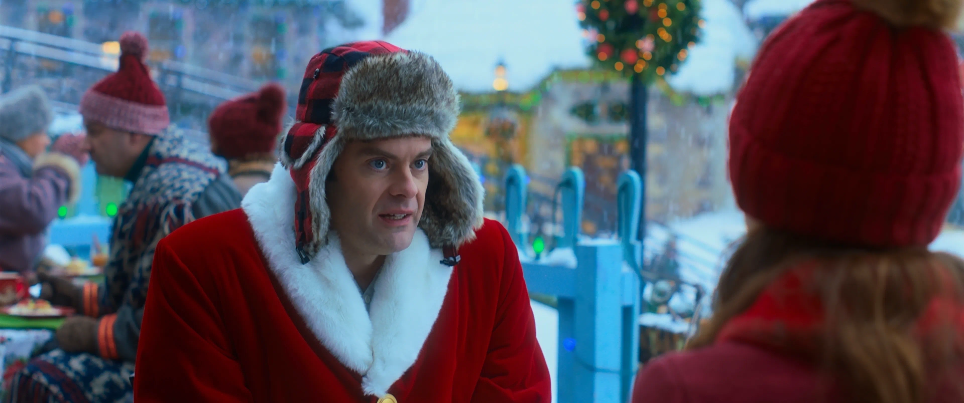 Bill Hader and Anna Kendrick in Noelle (2019)