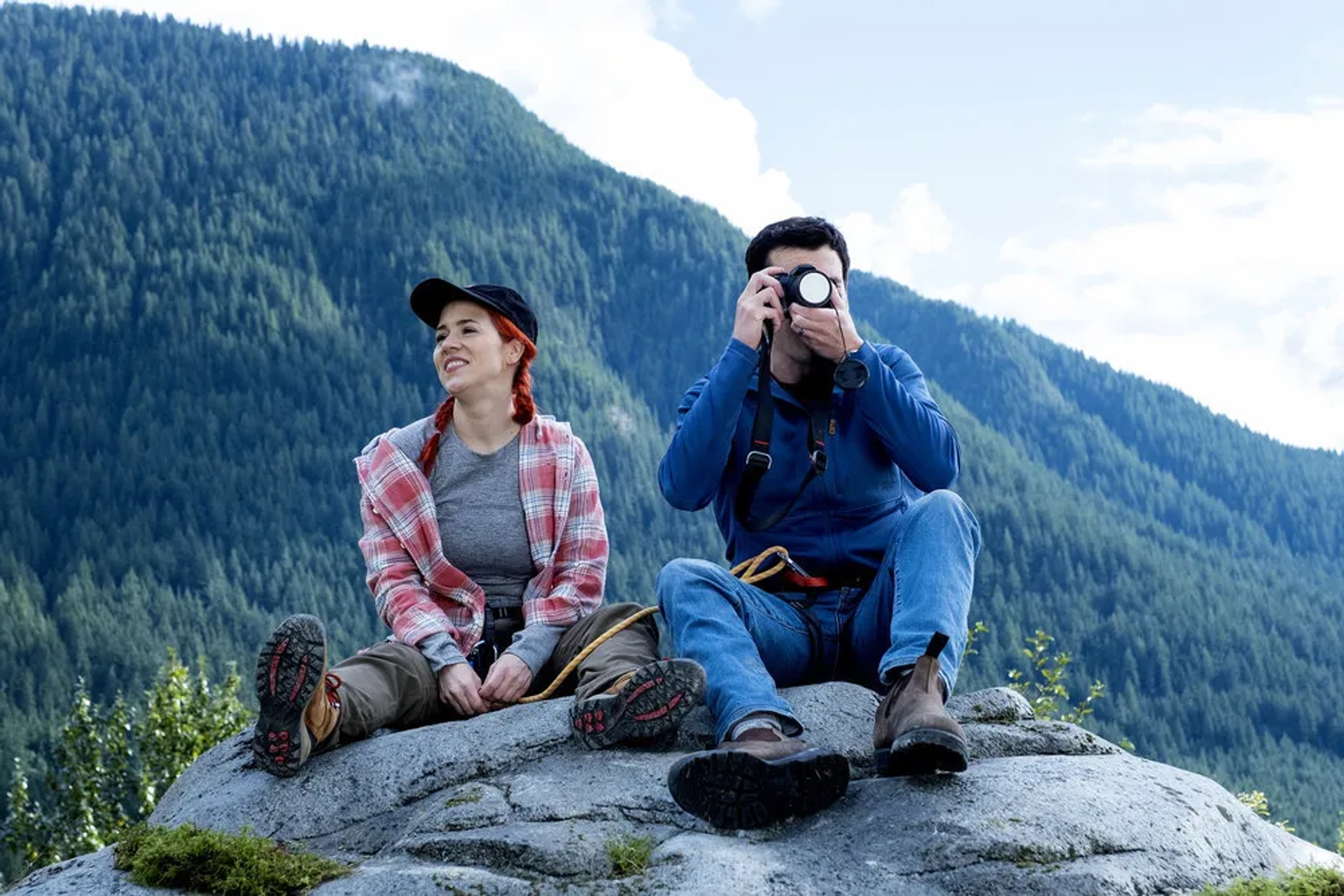 Levi Fiehler and Alice Wetterlund in Resident Alien: An Alien in New York (2022)
