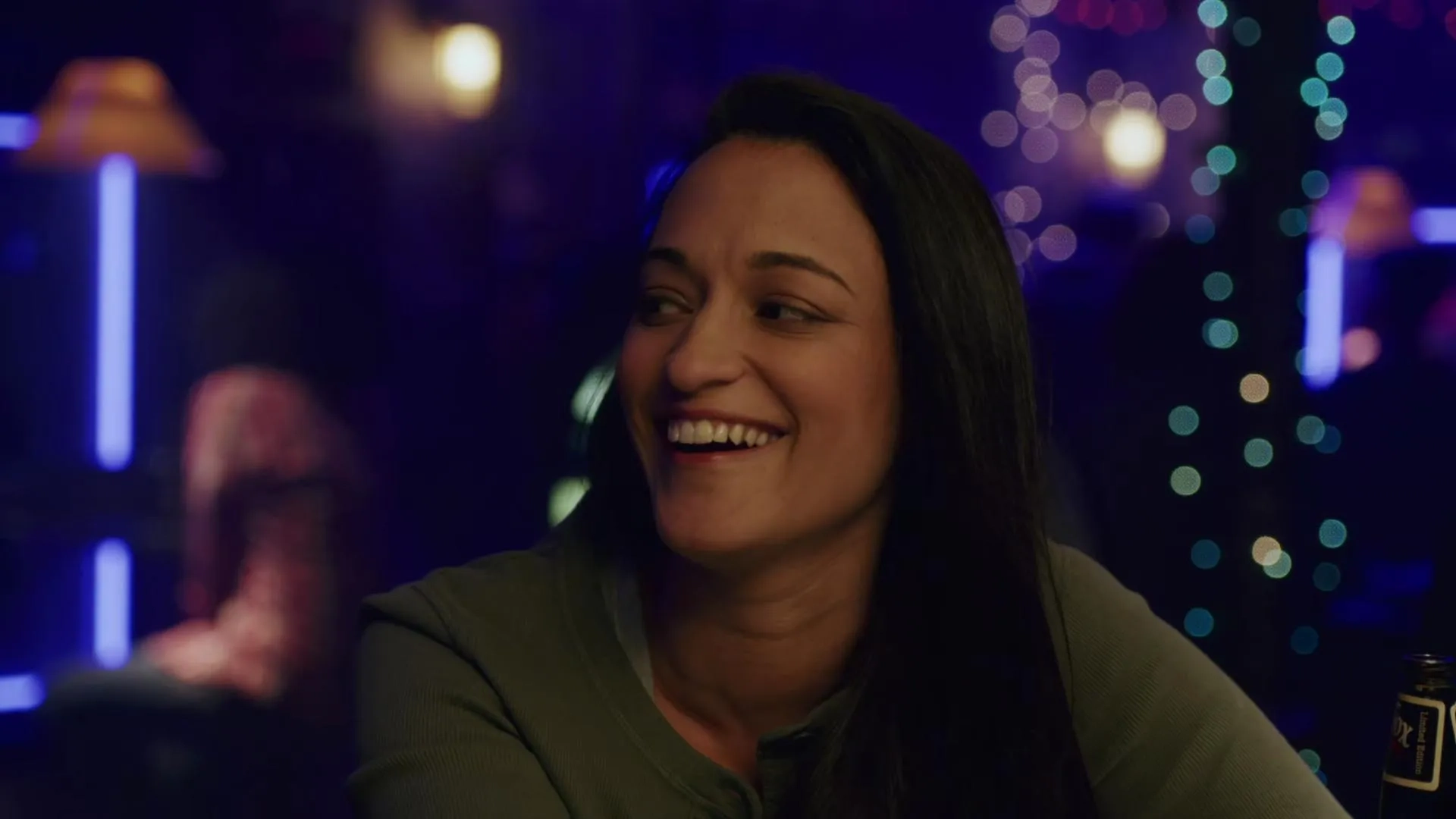 Sara Tomko in Resident Alien: Pilot (2021)