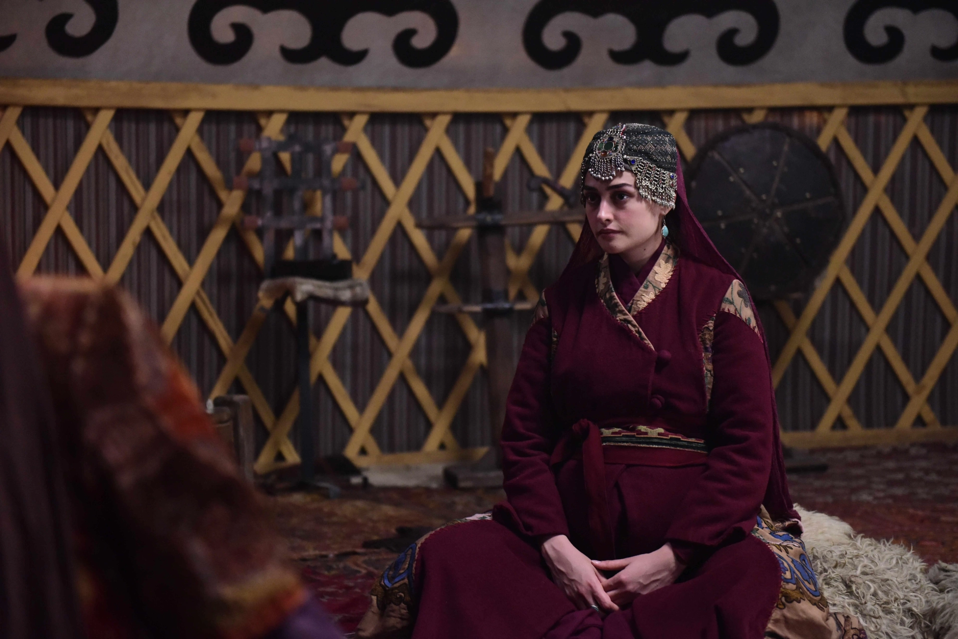 Esra Bilgiç in Dirilis: Ertugrul (2014)