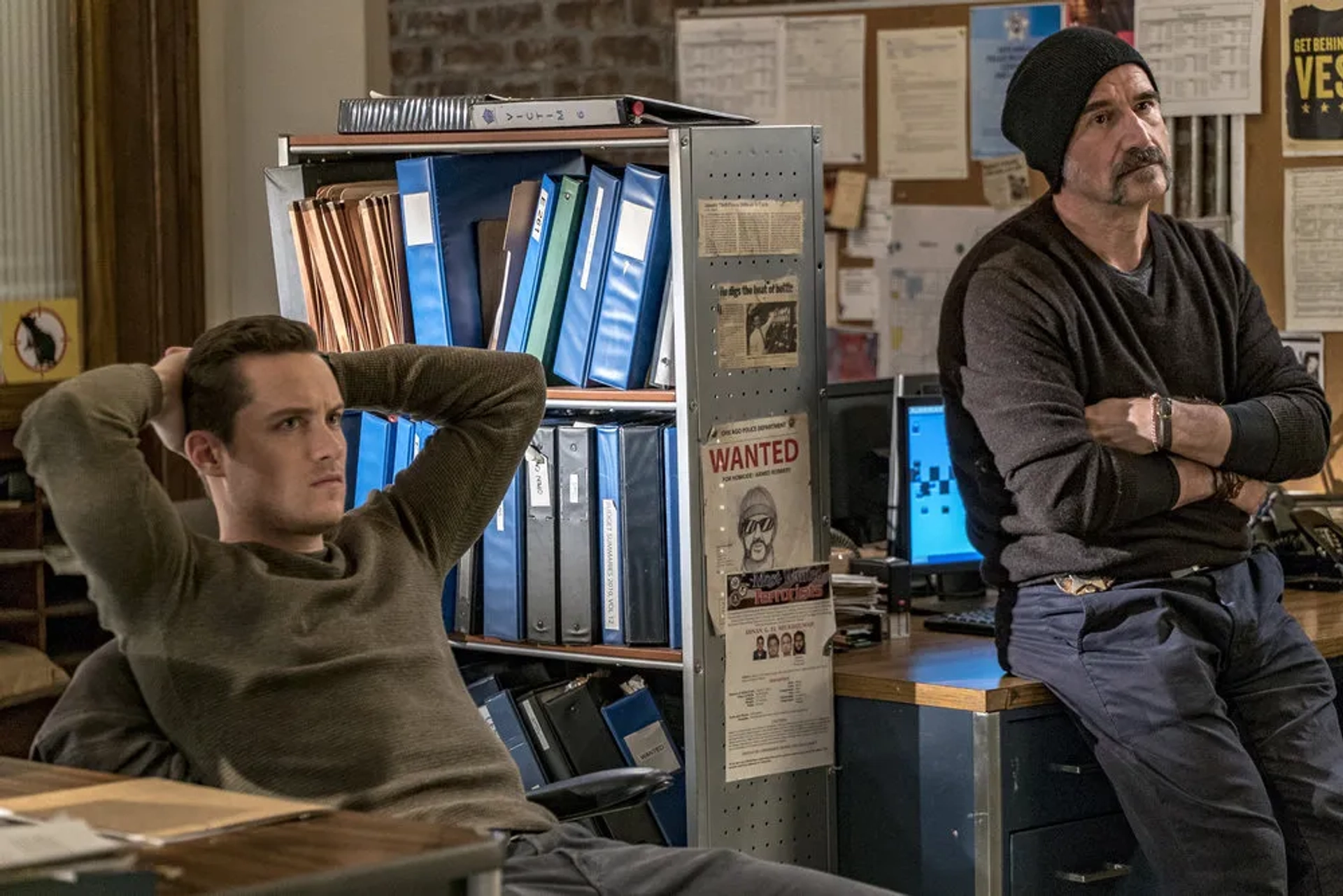 Elias Koteas and Jesse Lee Soffer in Chicago P.D. (2014)