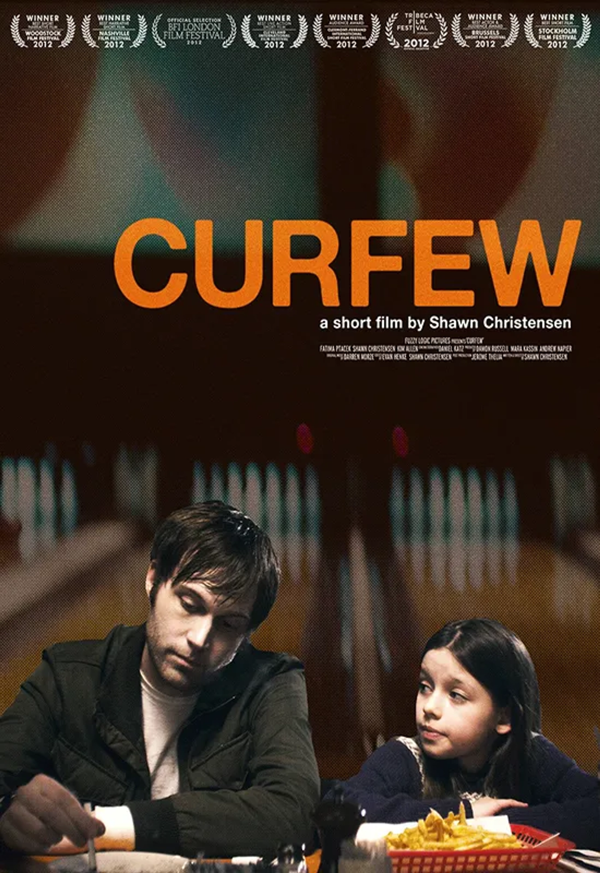 فیلم حکومت نظامی (Curfew 2012)