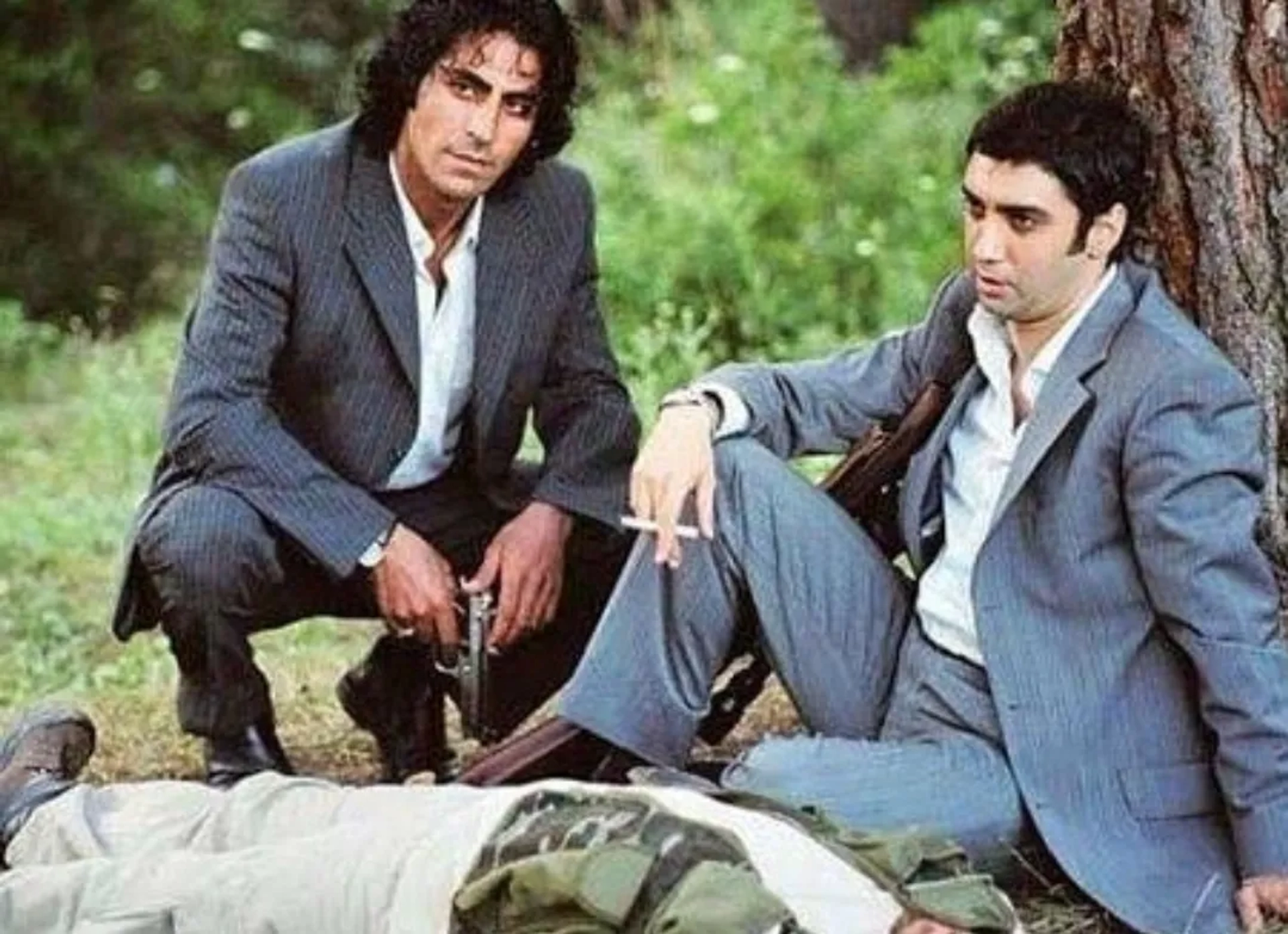 Necati Sasmaz and Kenan Çoban in The Valley of the Wolves (2003)