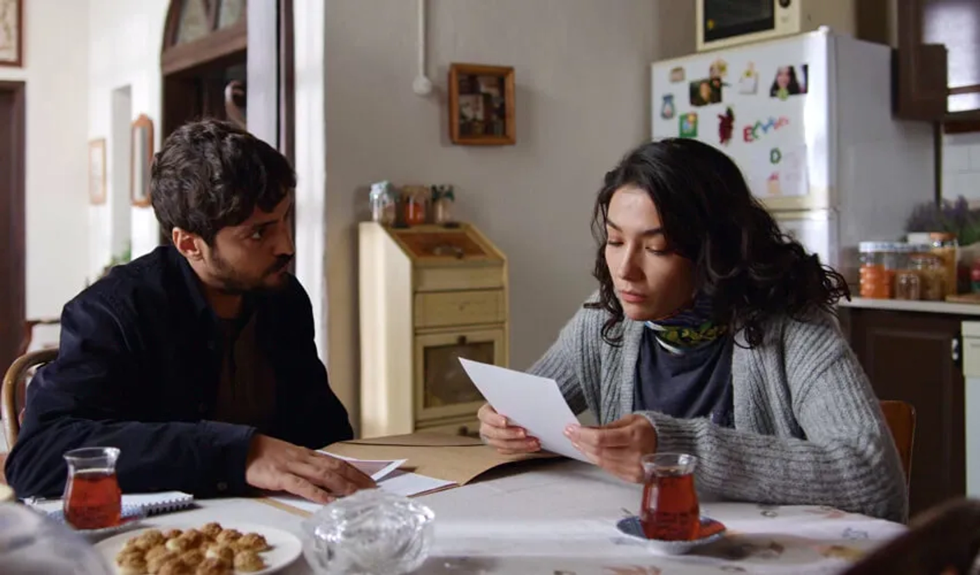 Taner Ölmez and Aybüke Pusat in Alef (2020)