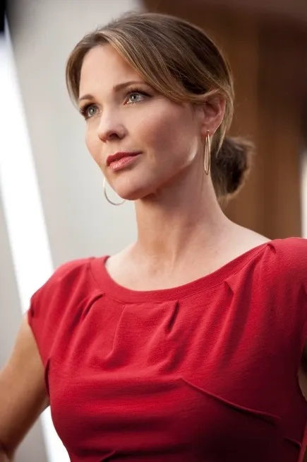 Kelli Williams in Lie to Me (2009)