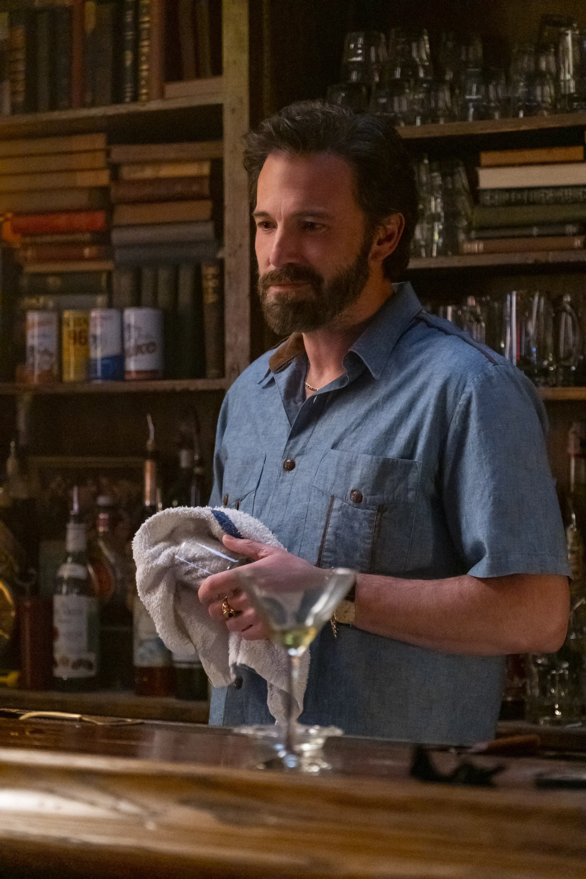 Ben Affleck in The Tender Bar (2021)