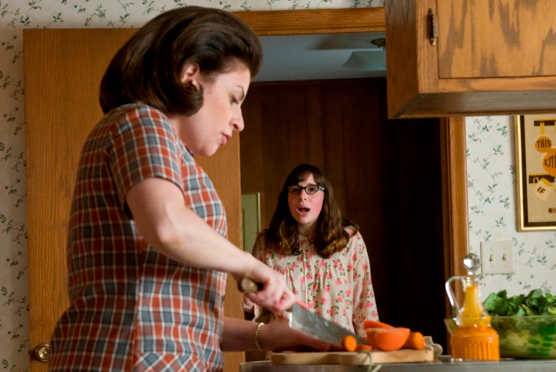 Sari Lennick and Jessica McManus in A Serious Man (2009)