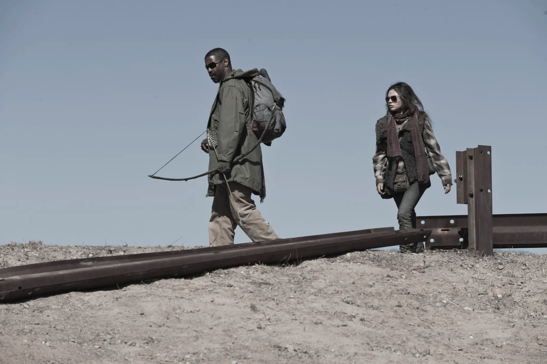 Denzel Washington and Mila Kunis in The Book of Eli (2010)