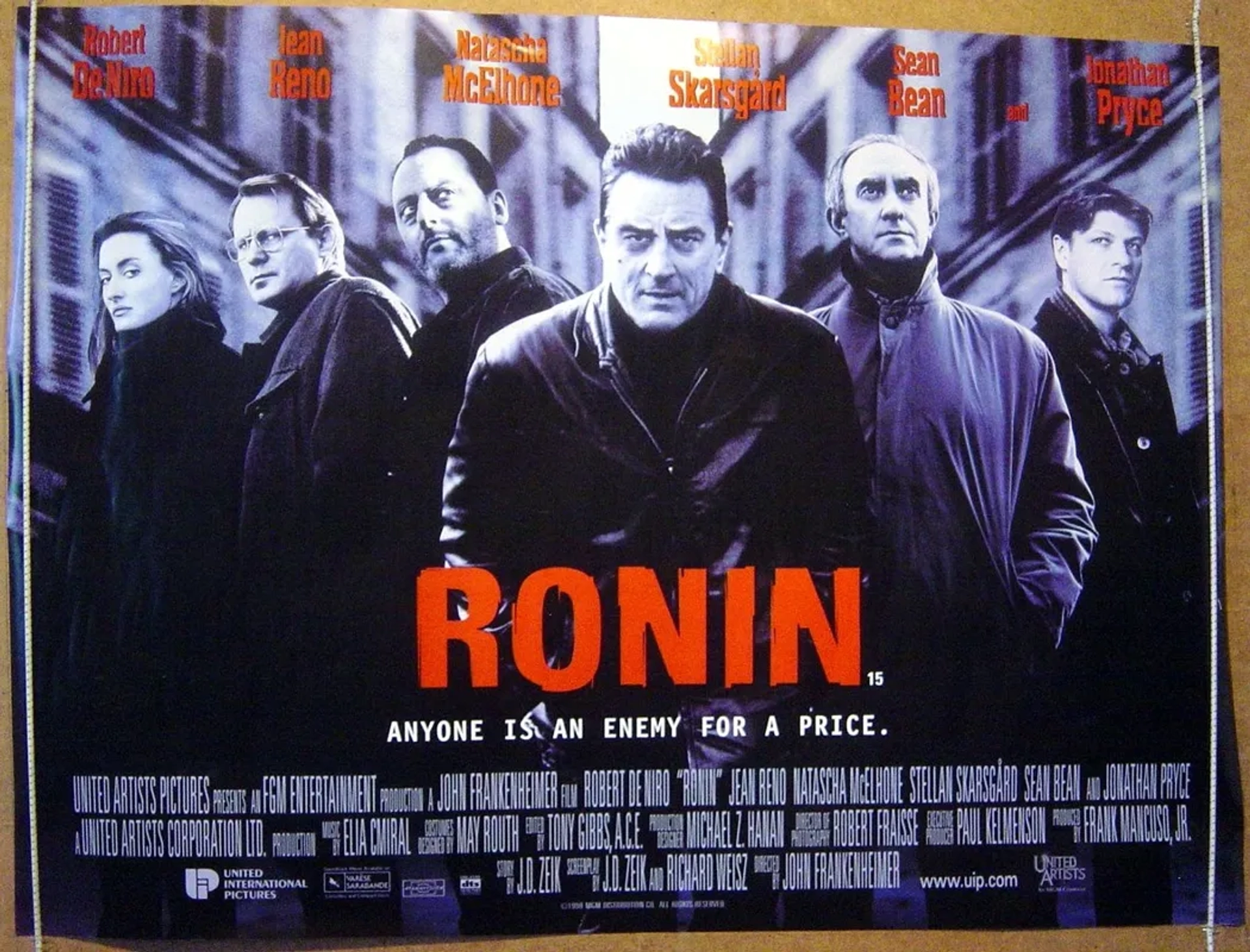 Robert De Niro, Sean Bean, Jonathan Pryce, Jean Reno, Natascha McElhone, and Stellan Skarsgård in Ronin (1998)