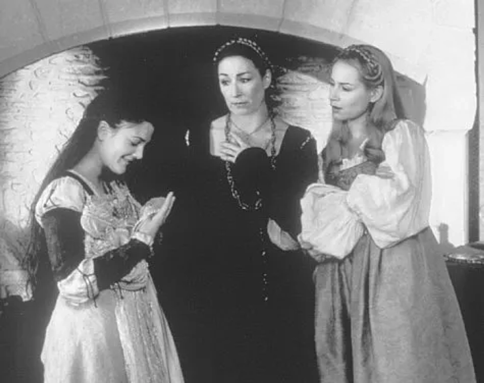 Drew Barrymore, Anjelica Huston, and Megan Dodds in Ever After: A Cinderella Story (1998)