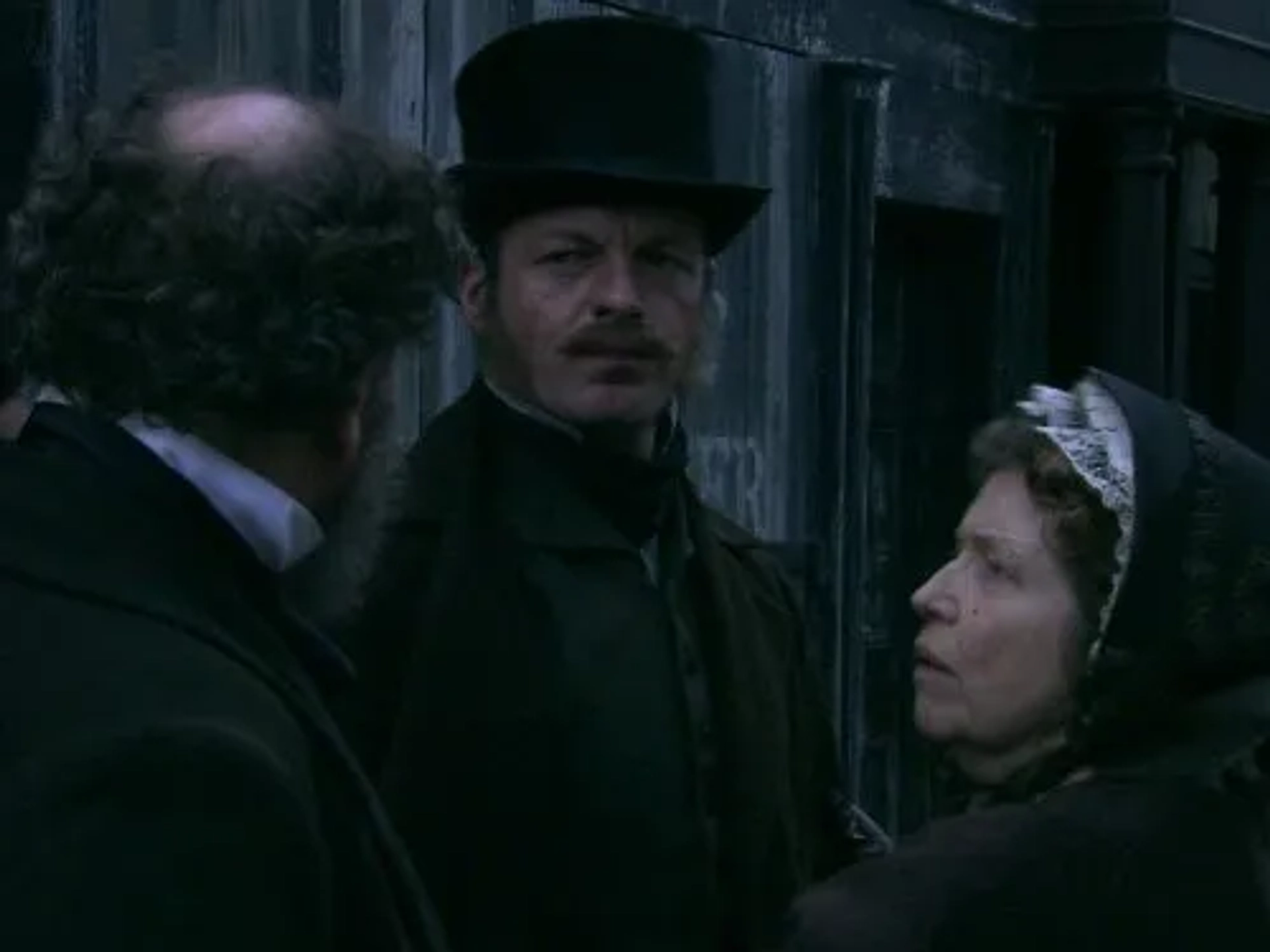 Alun Armstrong, Anne Reid, and Hugo Speer in Bleak House (2005)