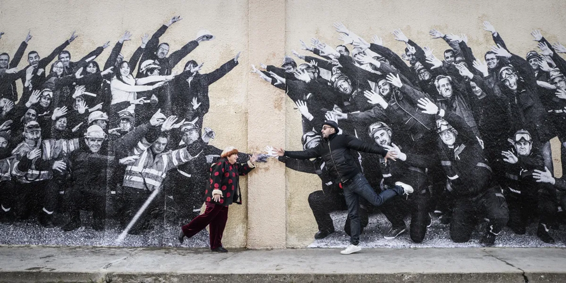 Agnès Varda and JR in Faces Places (2017)