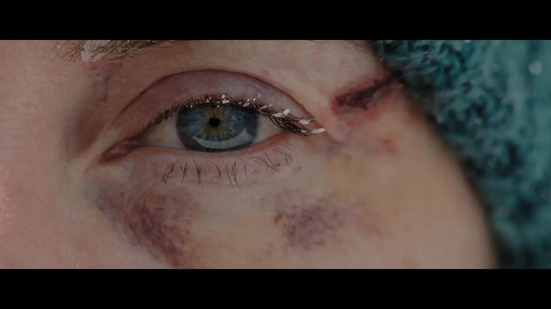 فیلم کوهستانی میان ما (The Mountain Between Us 2017)
