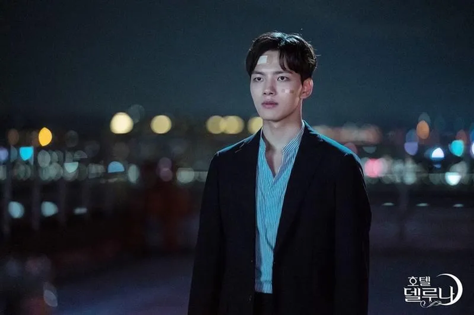 Yeo Jin-goo in Hotel Del Luna (2019)